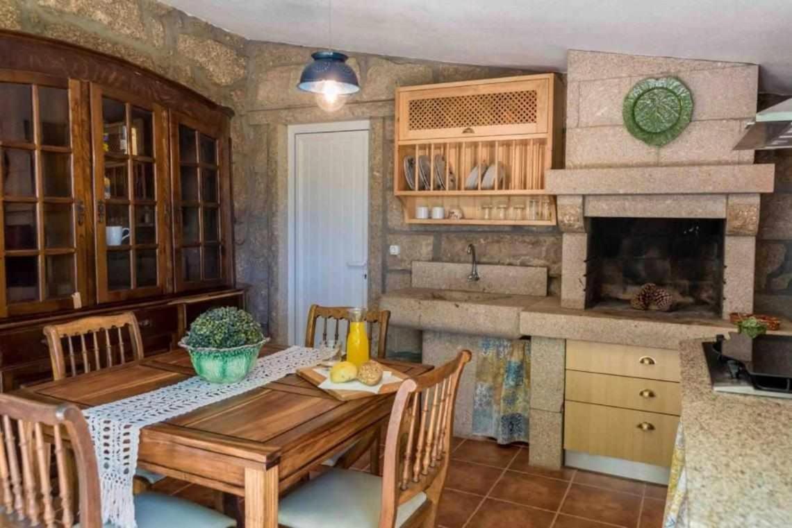 Quinta Vale De Frades Guest House Torrao  ภายนอก รูปภาพ